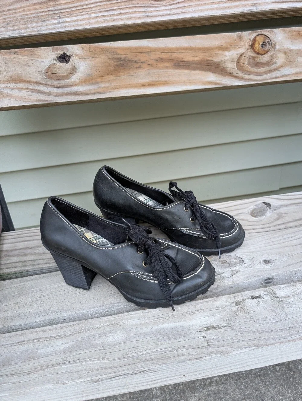 Vintage Lower East Side Black Faux Leather Chunky Platform Heels Size 9